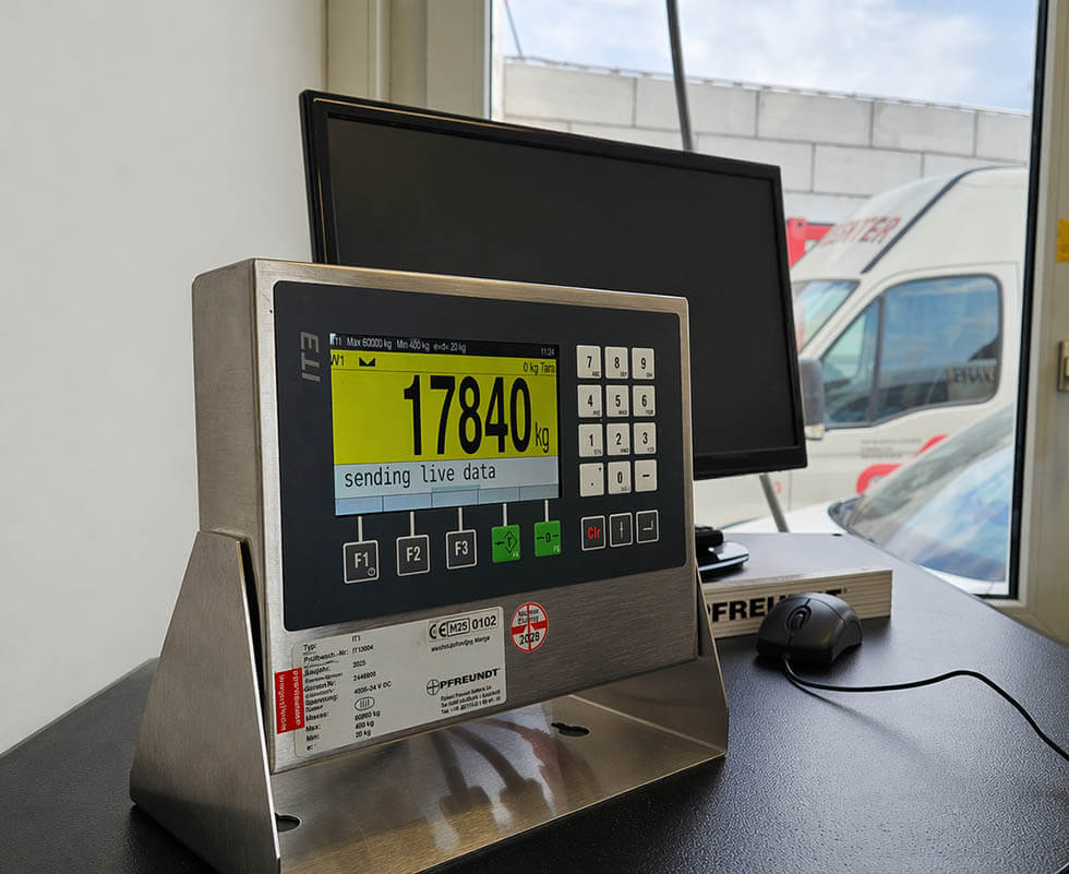 IT3 Wägeterminal im Kontrollraum IT3 Wägeterminal im Kontrollraum