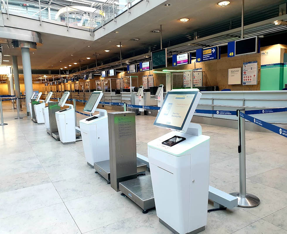 Balances à bagages à l'aéroport